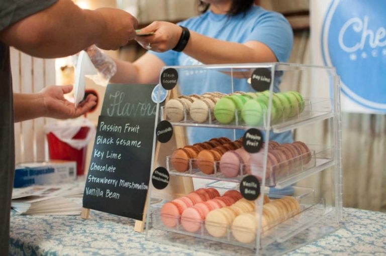 Customer paying for his deserts